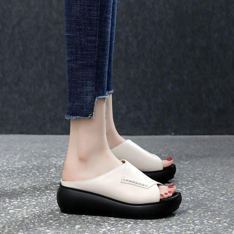 Flat Sandals for Women Fashion Breathable Summer Slip-On